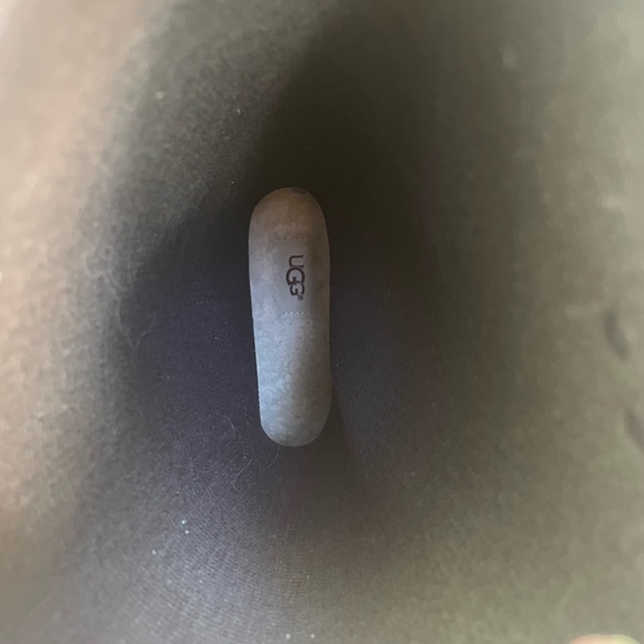 UGG rain boots - Picture 4 of 6